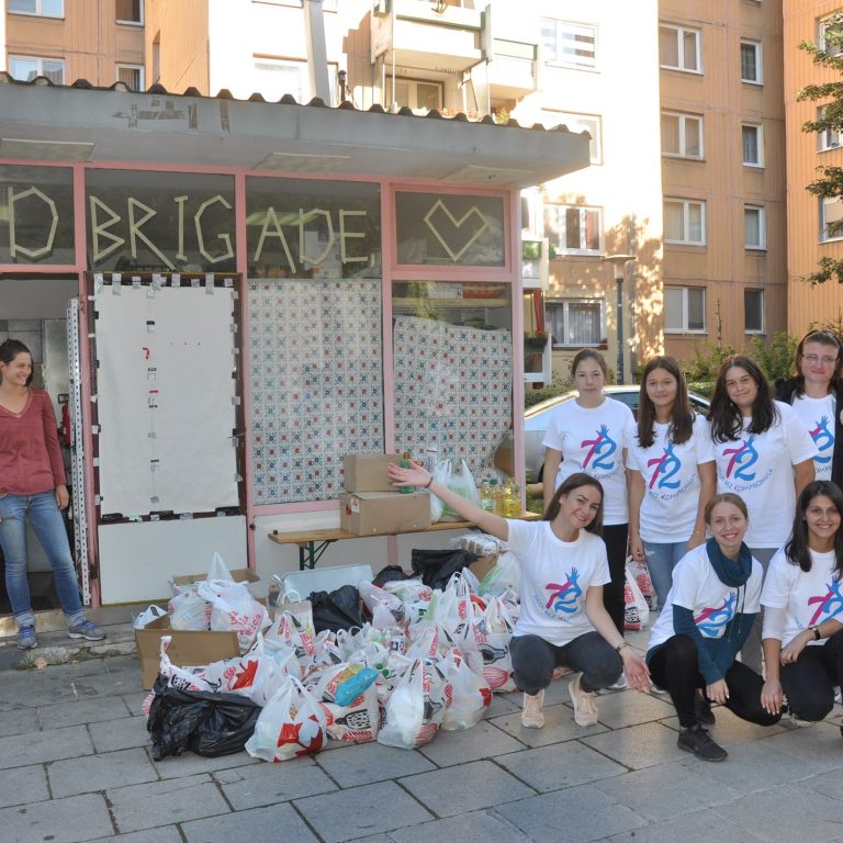 72 izbjeglice Kopiraj