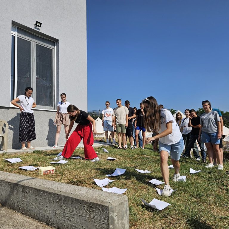 9f4ed85f-d4be-4107-86e8-c44737c42363