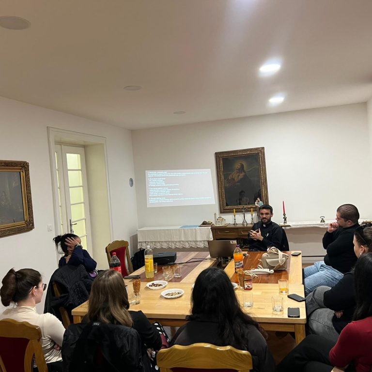 WhatsApp Image 2025-11-18 at 08.40.59